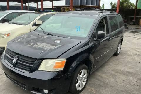 Photo of 2010 Dodge Grand Caravan