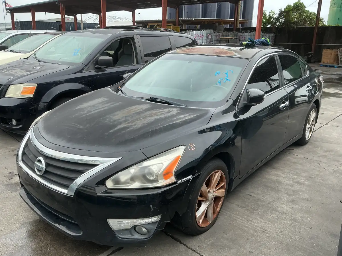 Photo of 2015 Nissan Altima