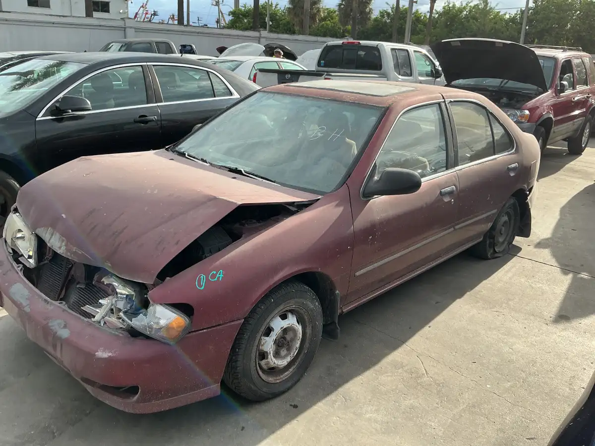 Photo of 2001 Nissan Sentra