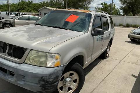 Photo of 2002 Ford Explorer
