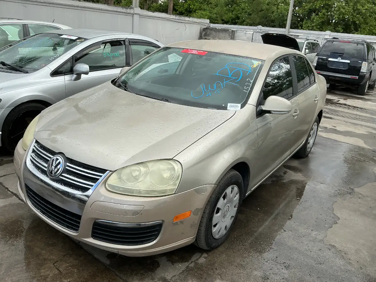 Photo of 2006 Volkswagen Jetta