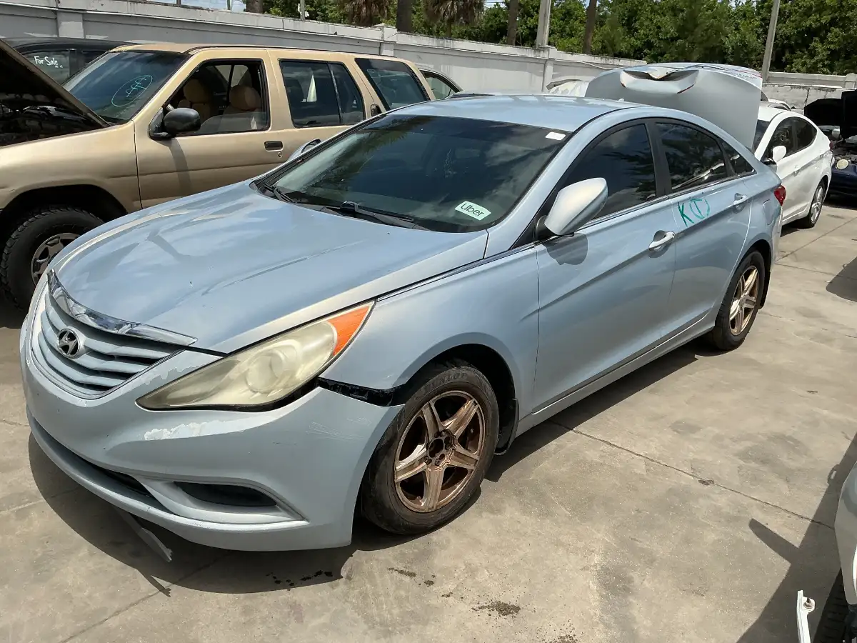 Photo of 2011 Hyundai Sonata