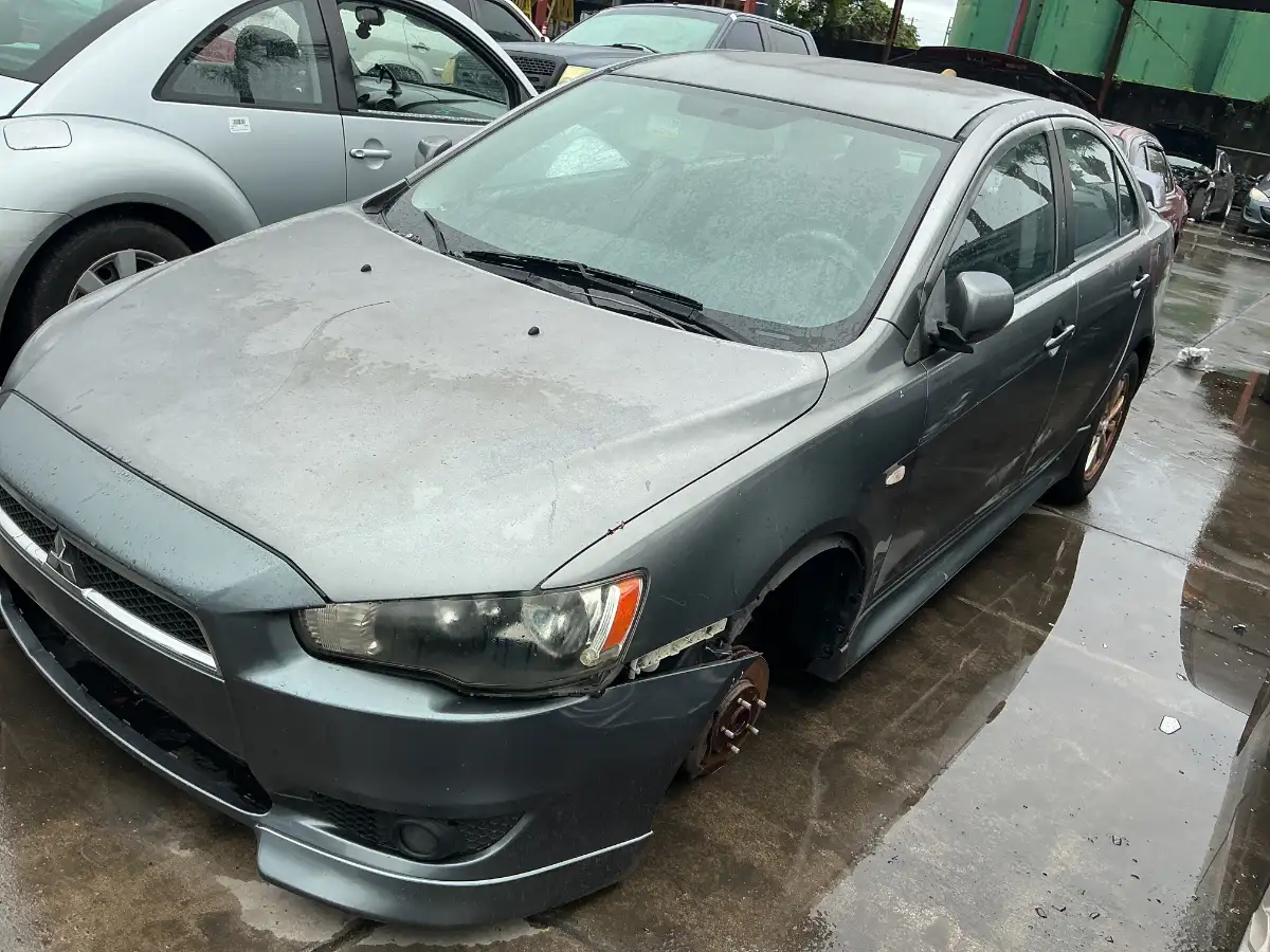 Photo of 2010 Mitsubishi Lancer