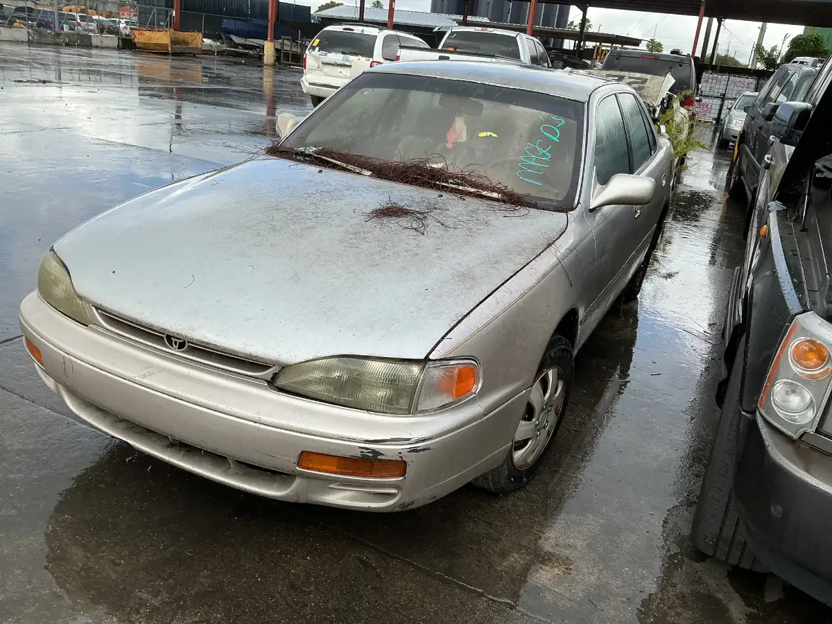 Photo of 1996 Toyota Camry