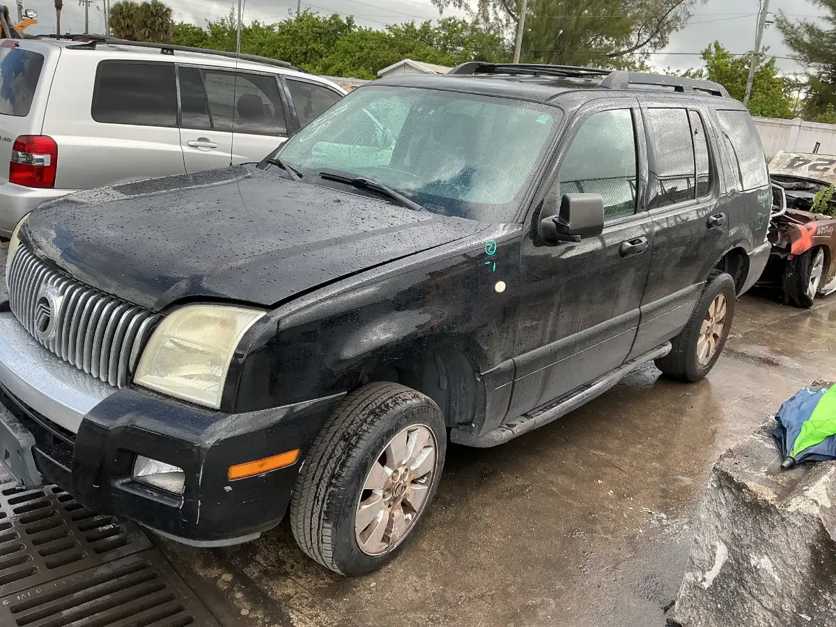 Photo of 2006 Mercury Mountaineer