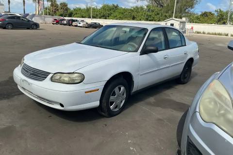 Photo of 2005 Chevrolet Malibu Classic