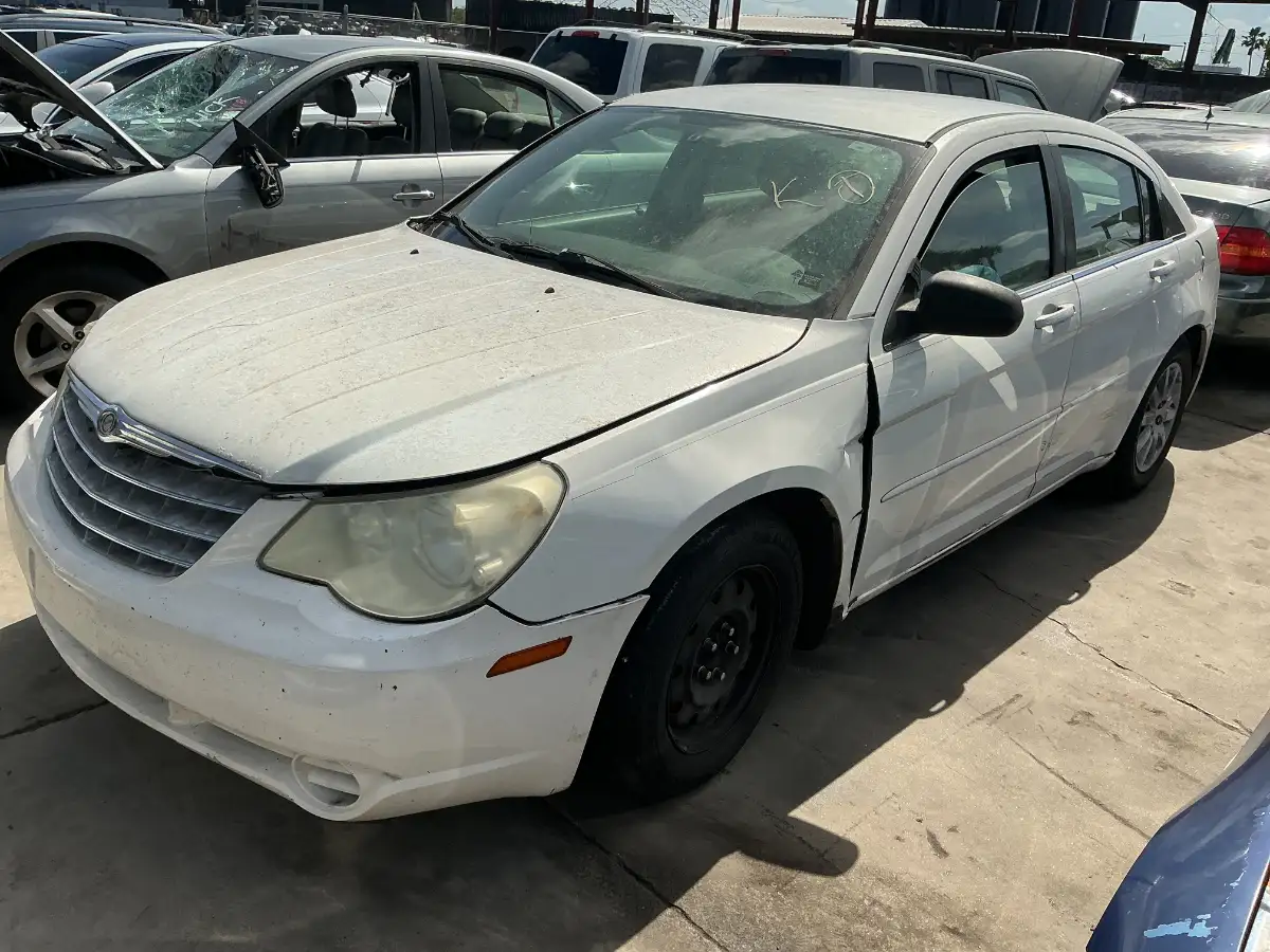Photo of 2008 Chrysler Sebring