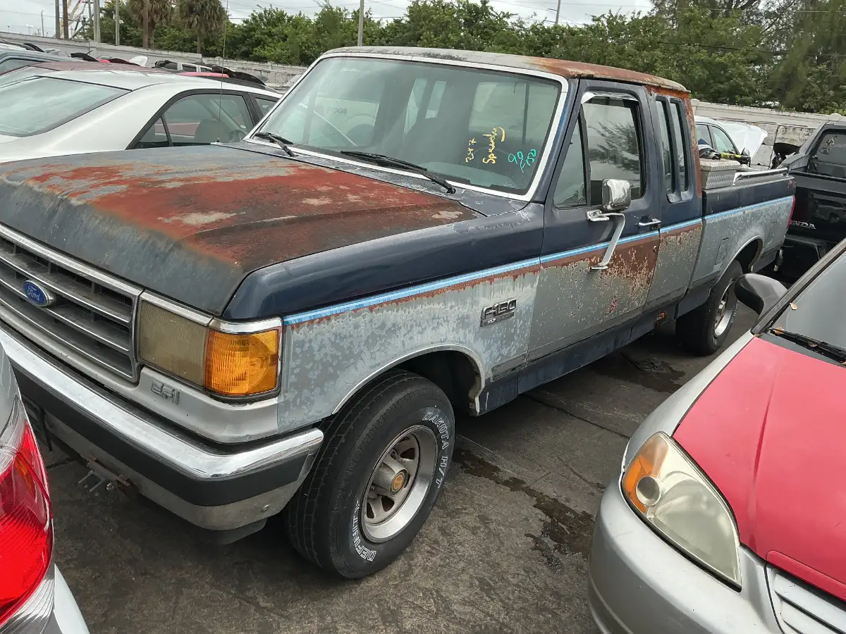 Photo of 1990 Ford F-150