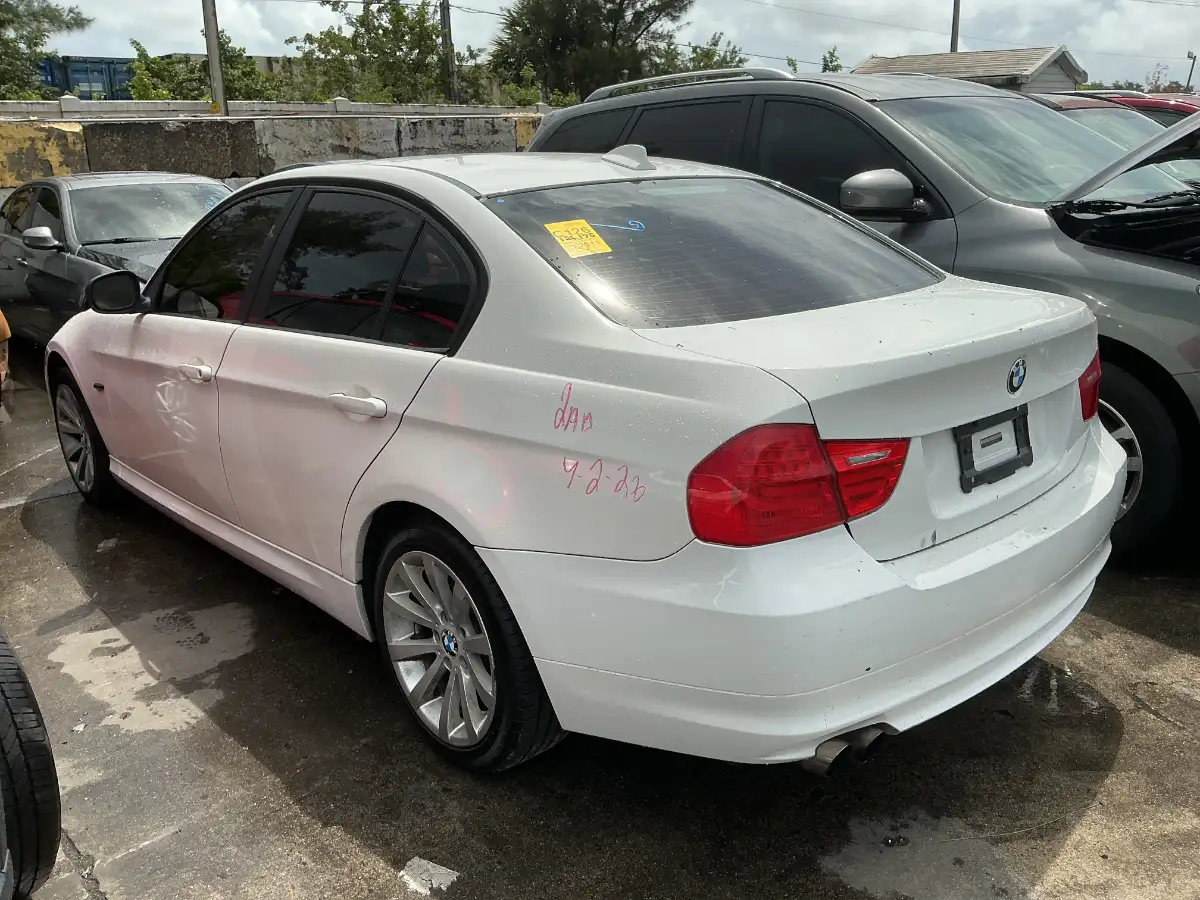 Photo of 2011 Bmw 3 Series