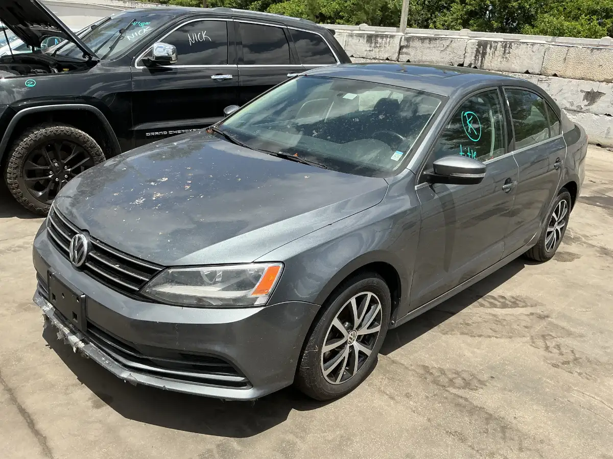 Photo of 2015 Volkswagen Jetta