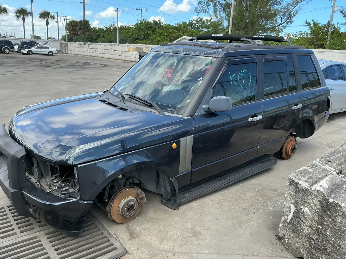 Photo of 2004 Land Rover Range Rover