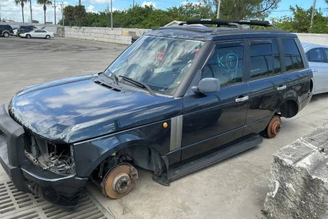 Photo of 2004 Land Rover Range Rover