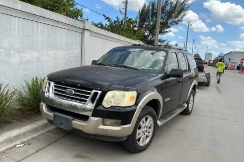 Photo of 2006 Ford Explorer
