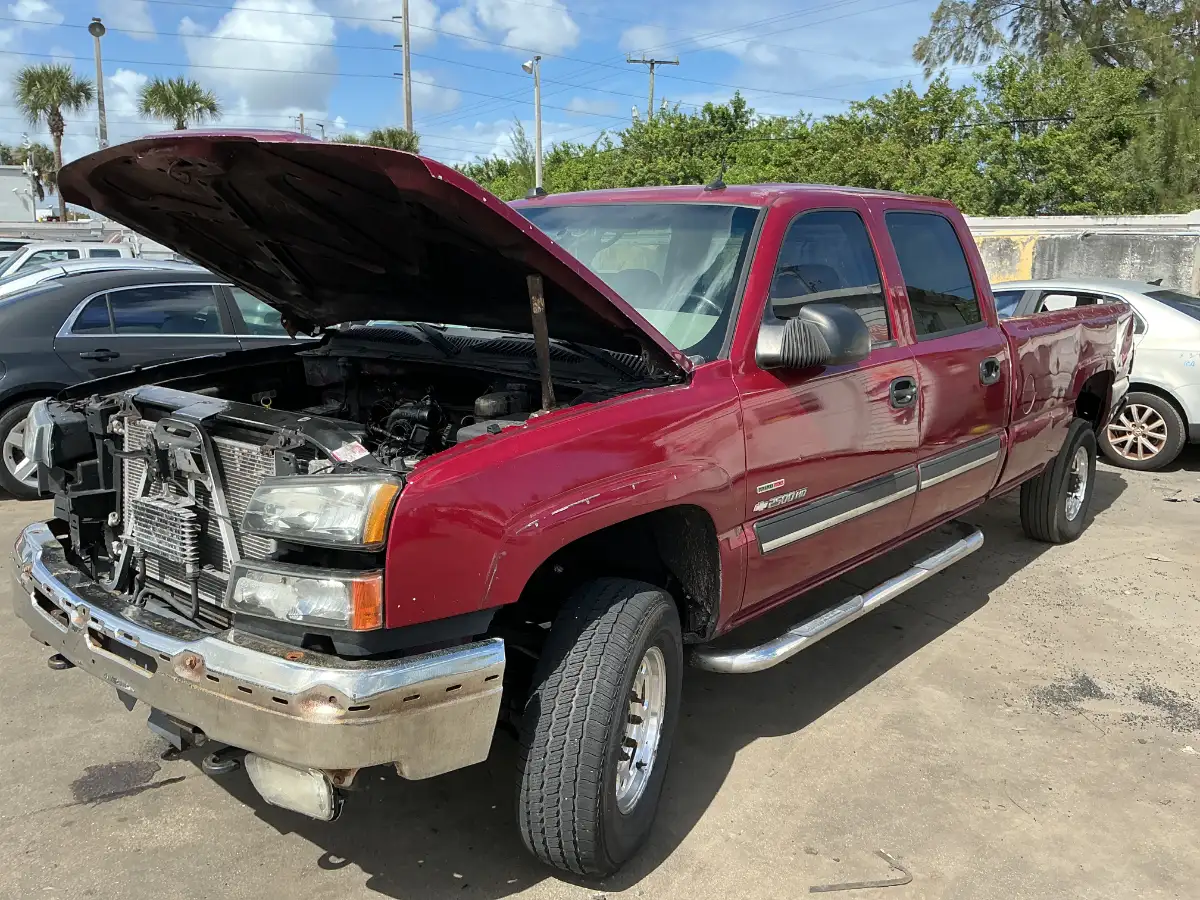 Photo of 2004 Chevrolet Silverado