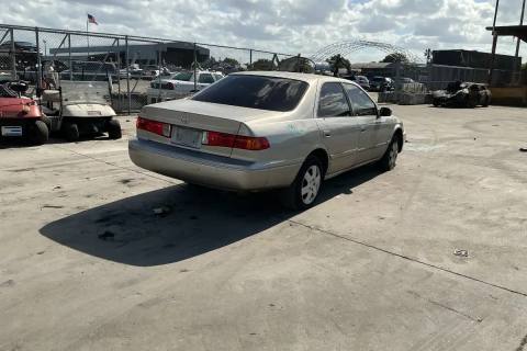 Photo of 2001 Toyota Camry