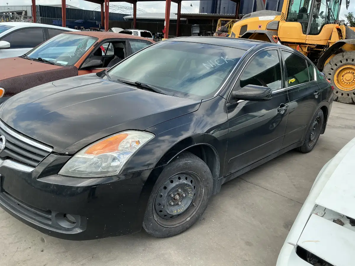 Photo of 2009 Nissan Altima