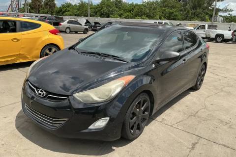 Photo of 2013 Hyundai Elantra