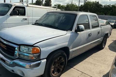 Photo of 2005 Gmc Sierra 1500