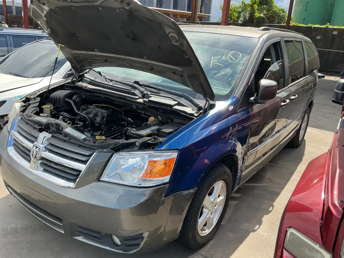 Photo of 2010 Dodge Grand Caravan