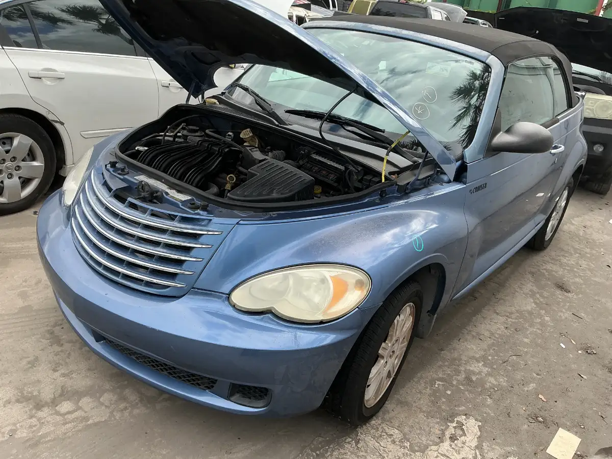 Photo of 2006 Chrysler Pt Cruiser