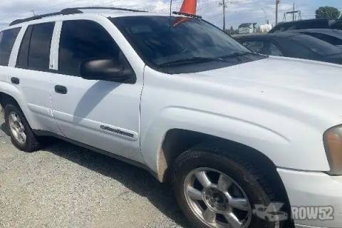Photo of 2002 Chevrolet Trailblazer