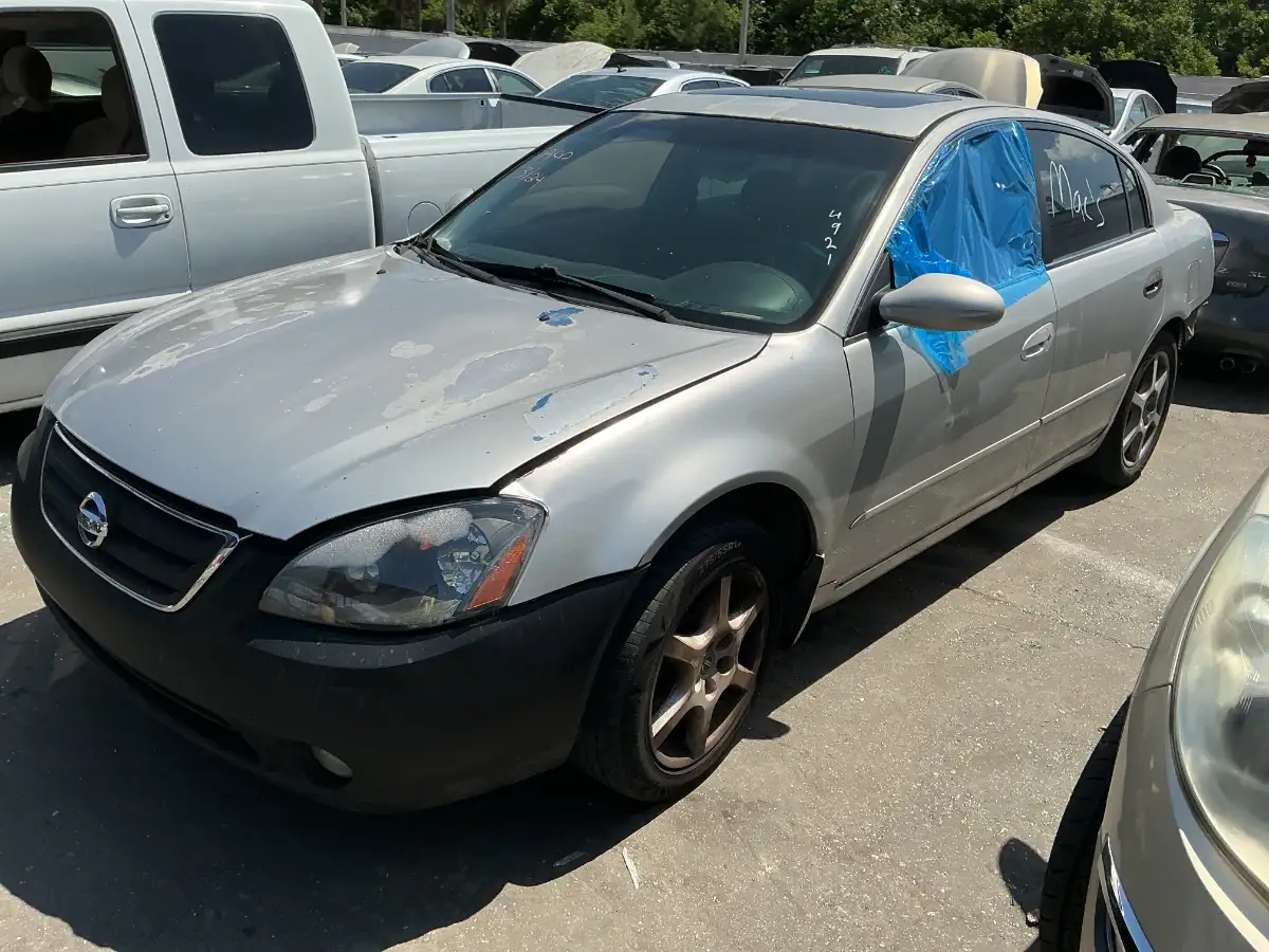 Photo of 2002 Nissan Altima