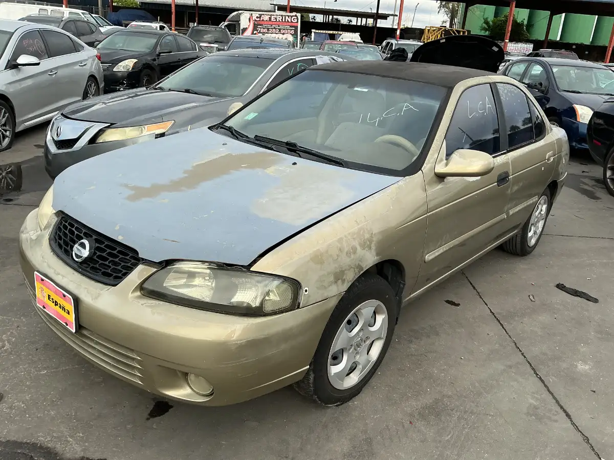 Photo of 2003 Nissan Sentra