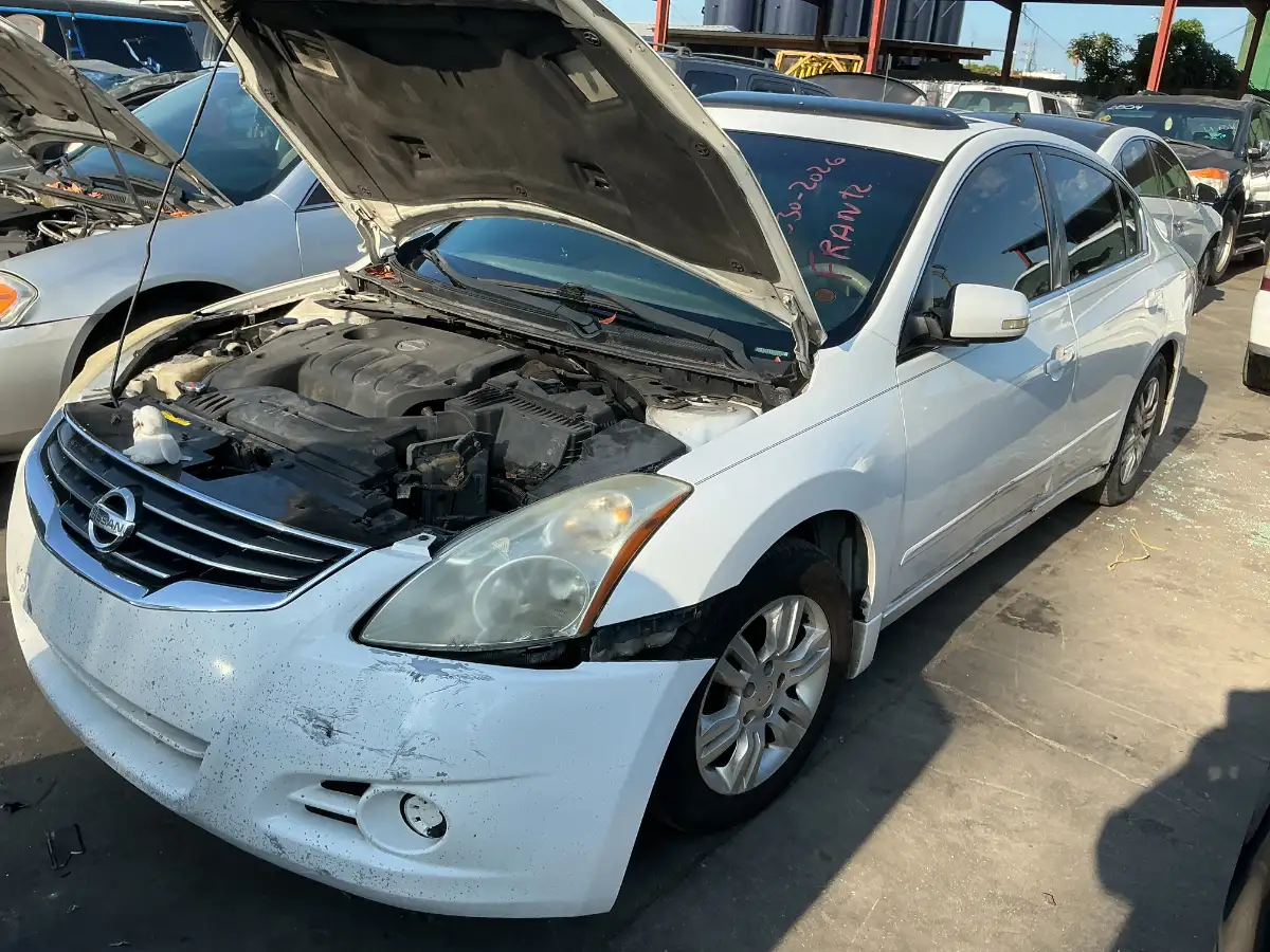 Photo of 2010 Nissan Altima
