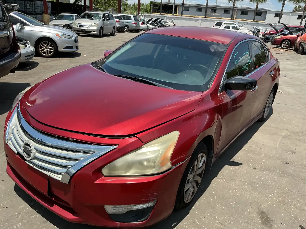 Photo of 2015 Nissan Altima