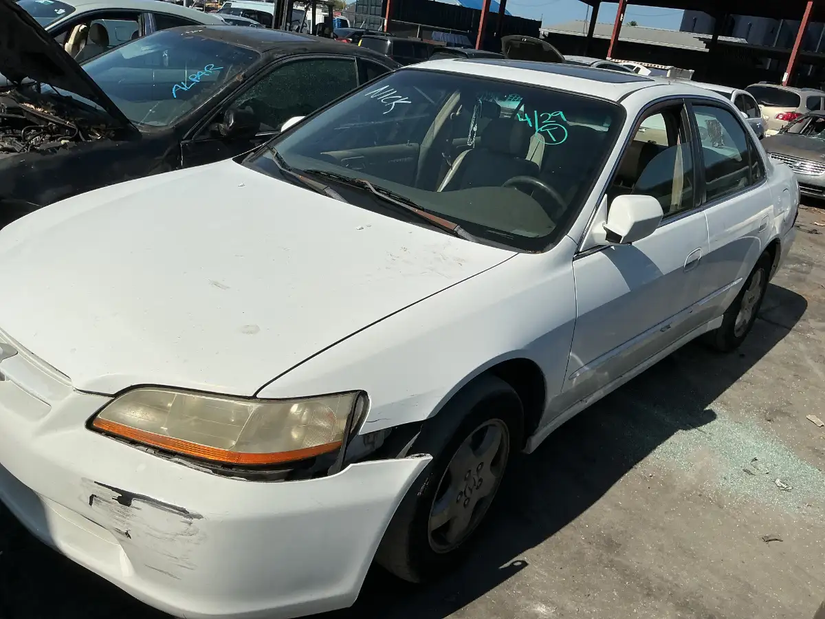 Photo of 2000 Honda Accord