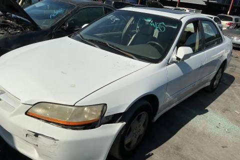 Photo of 2000 Honda Accord