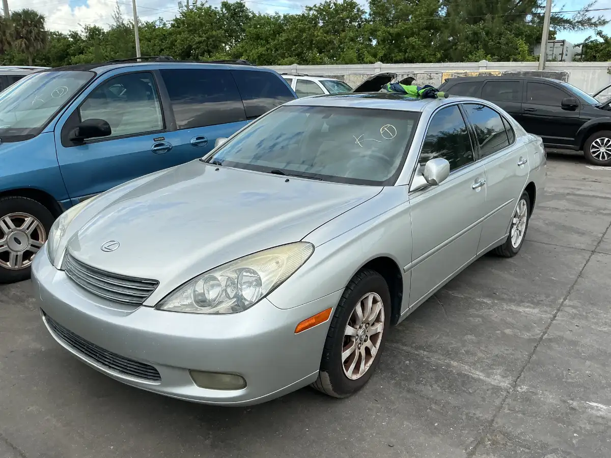 Photo of 2003 Lexus Es 300