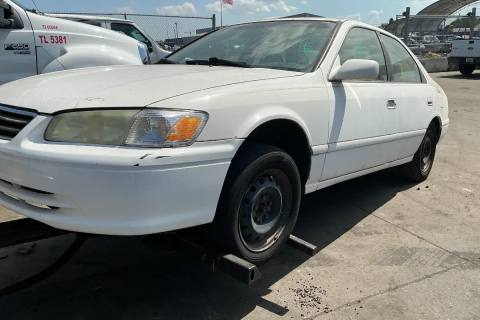 Photo of 2000 Toyota Camry