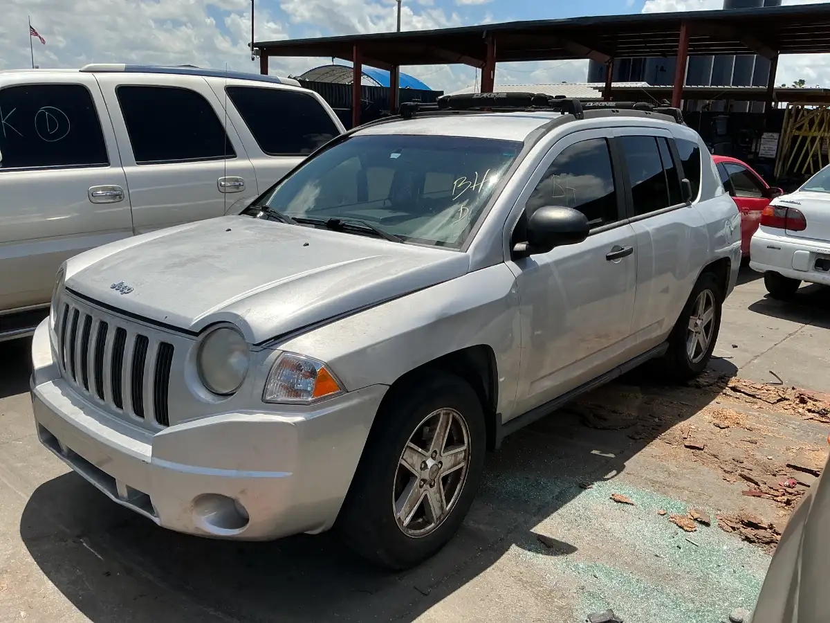 Photo of 2007 Jeep Compass