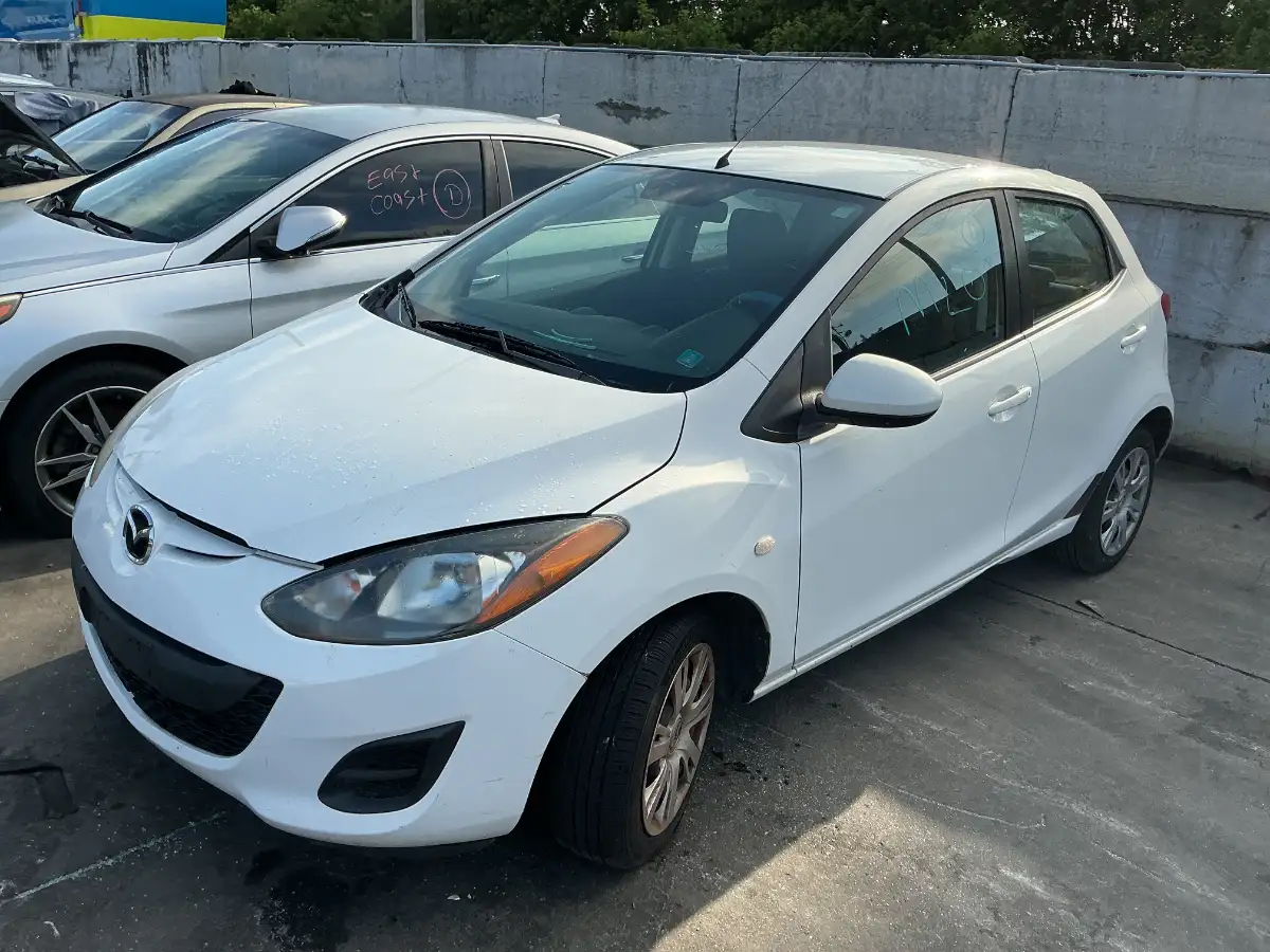 Photo of 2014 Mazda Mazda2
