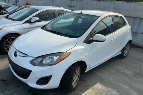 Photo of 2014 Mazda Mazda2