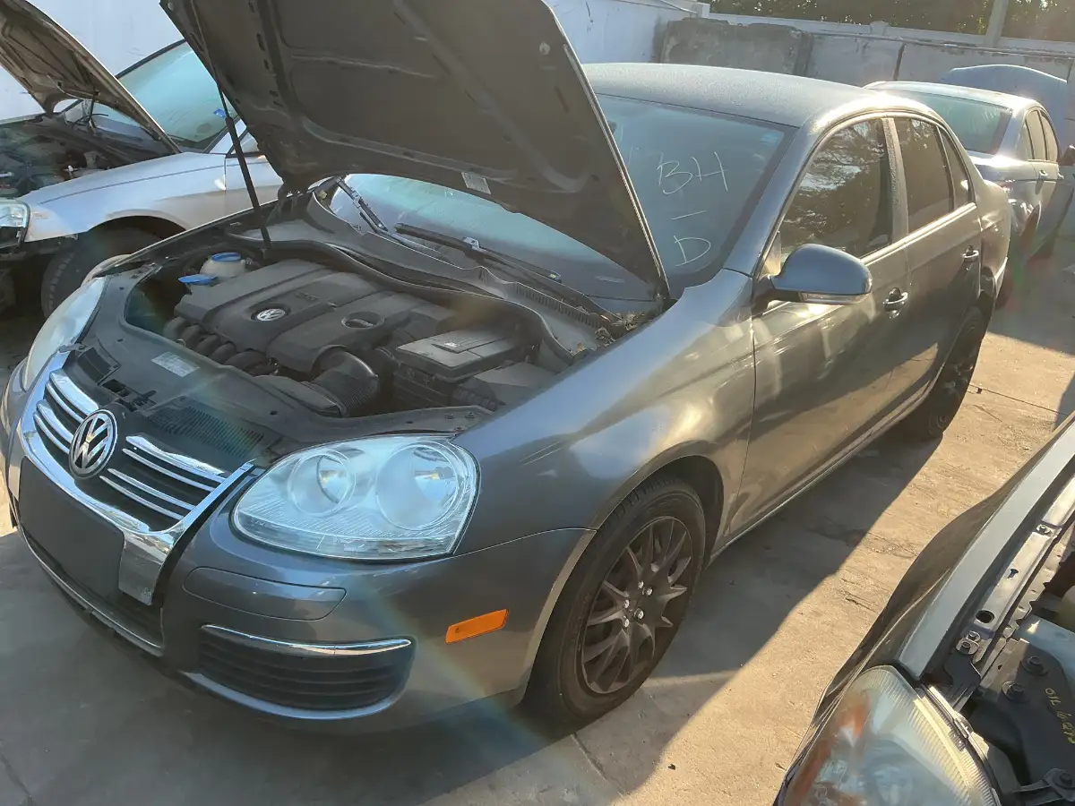 Photo of 2010 Volkswagen Jetta