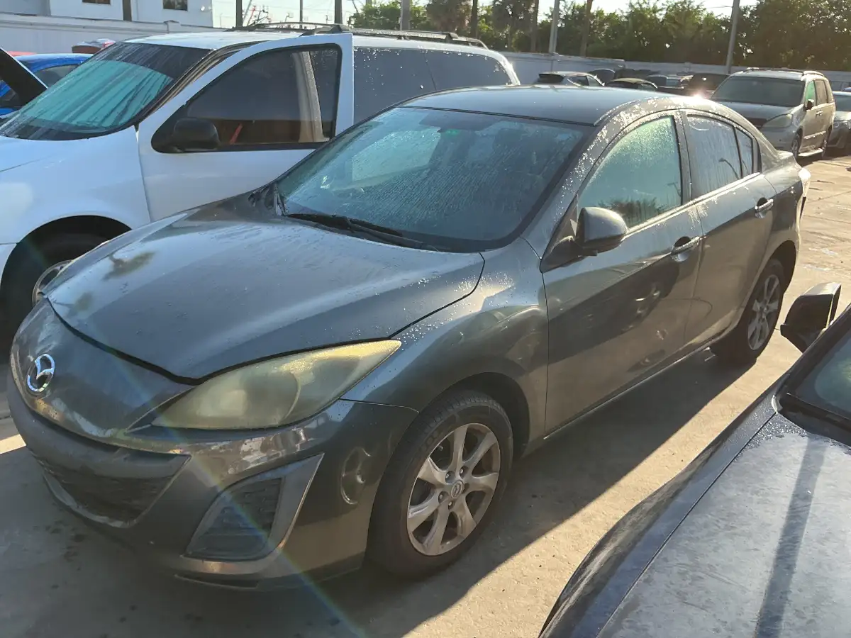 Photo of 2011 Mazda Mazda3