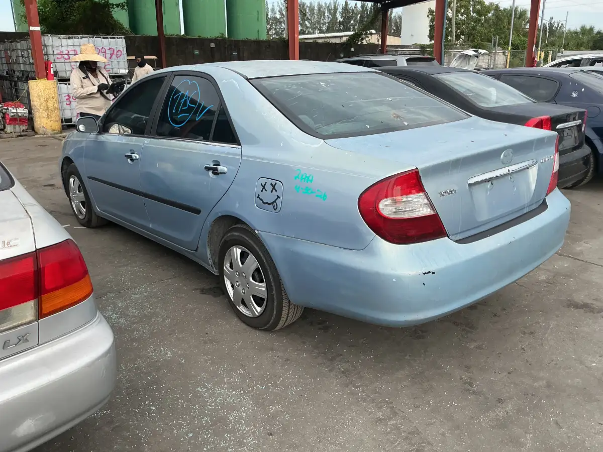 Photo of 2002 Toyota Camry