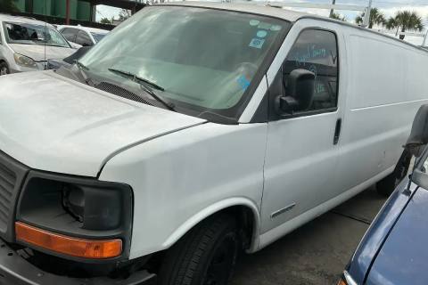 Photo of 2006 Gmc Savana
