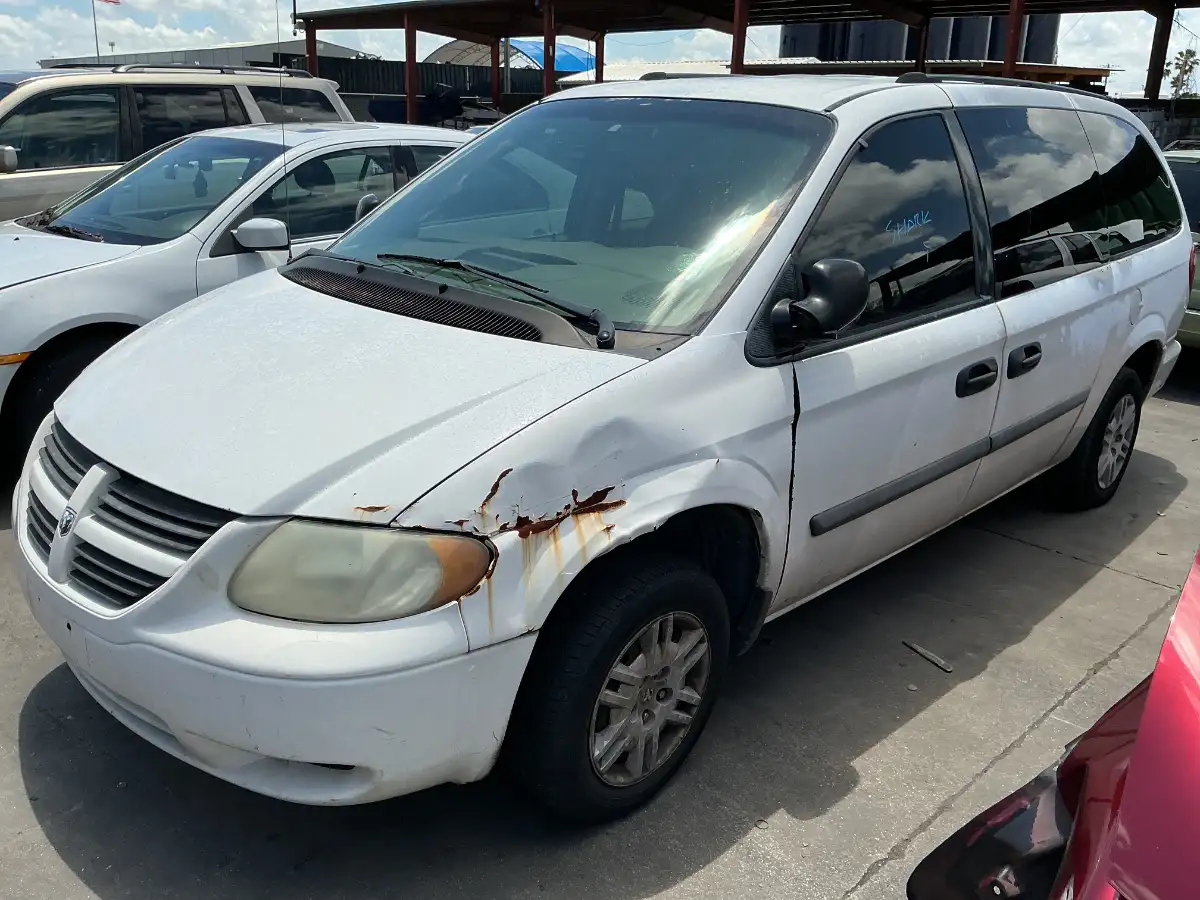 Photo of 2005 Dodge Grand Caravan