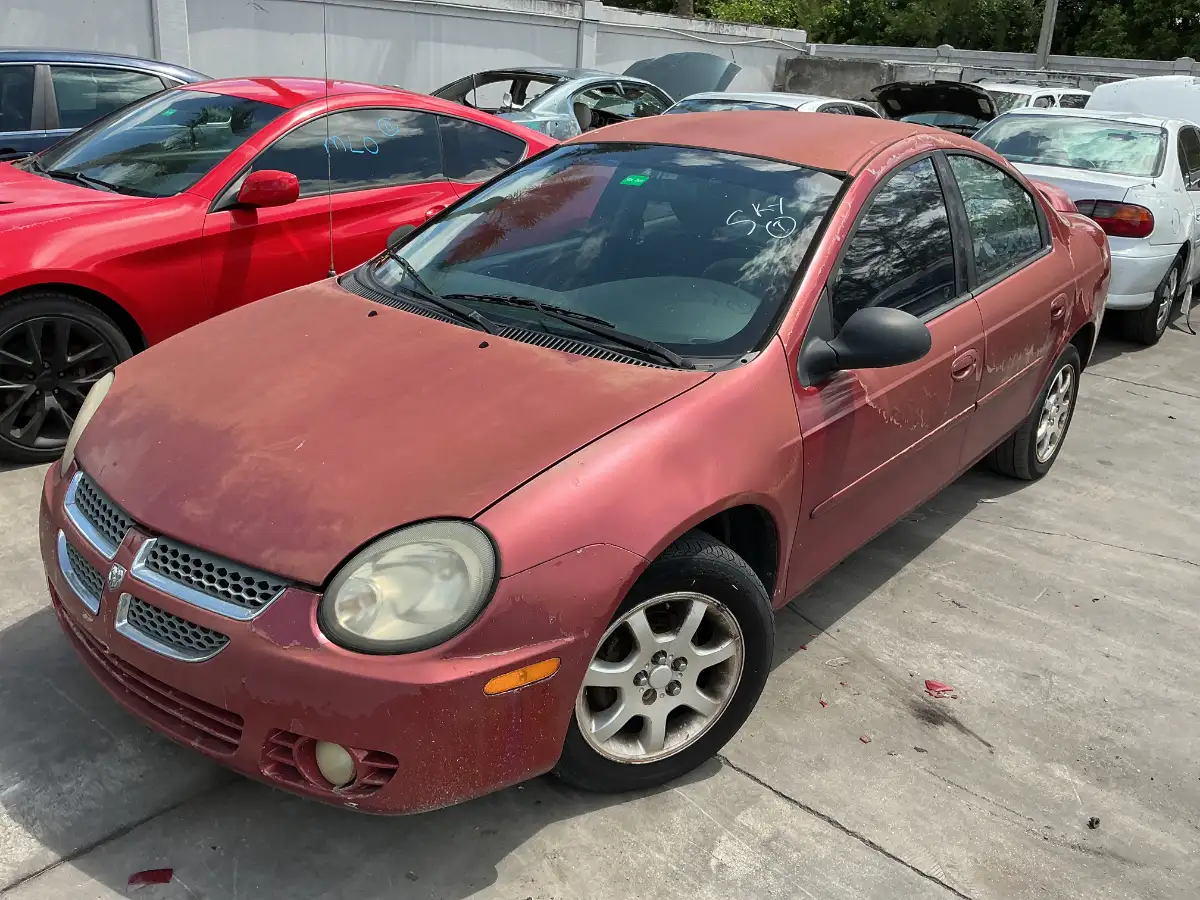Photo of 2003 Dodge Neon