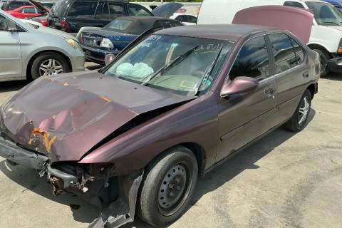 Photo of 2000 Nissan Altima