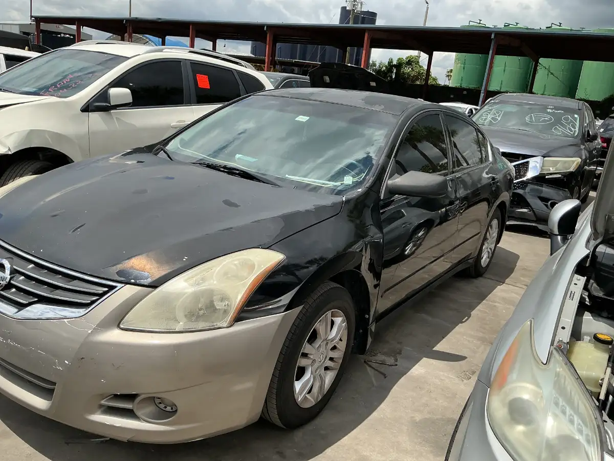 Photo of 2012 Nissan Altima