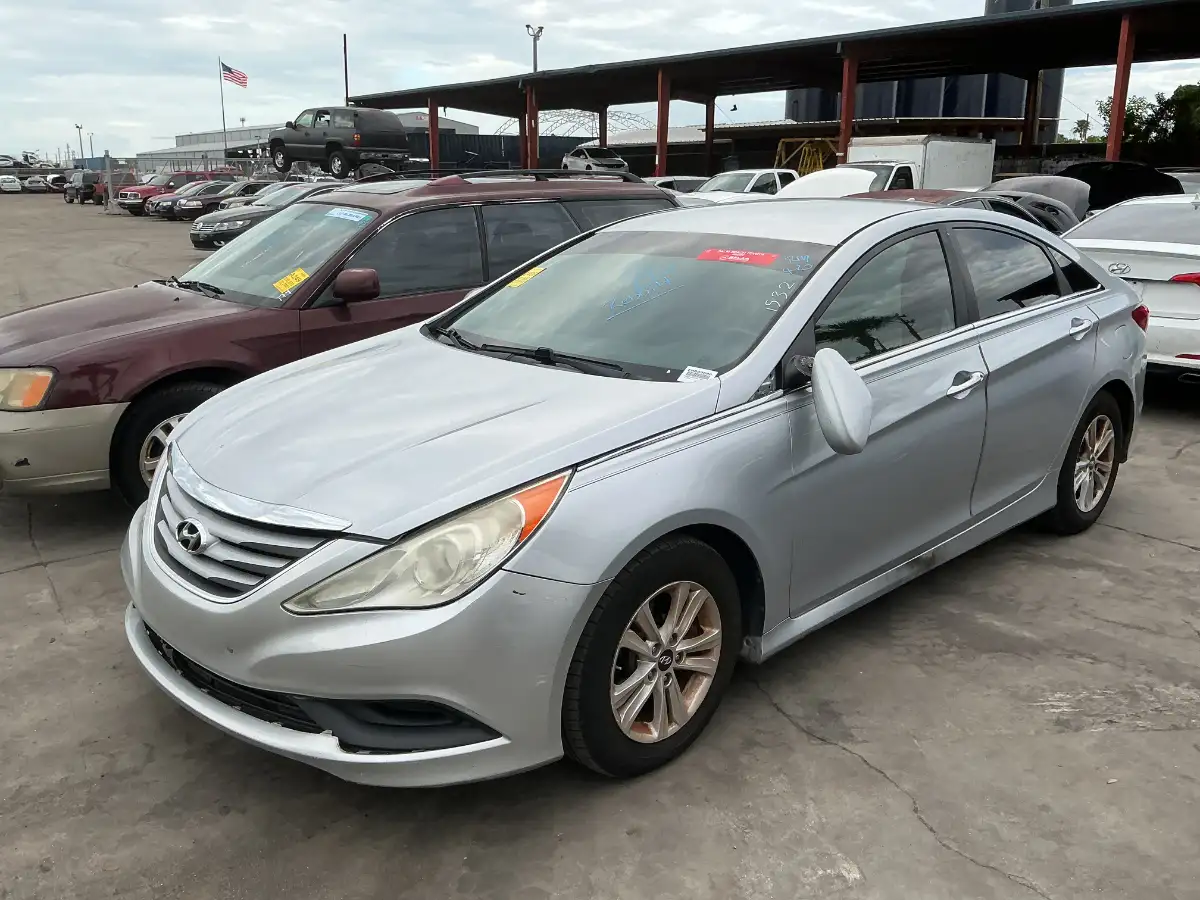 Photo of 2014 Hyundai Sonata