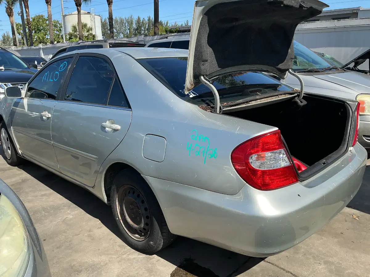 Photo of 2002 Toyota Camry
