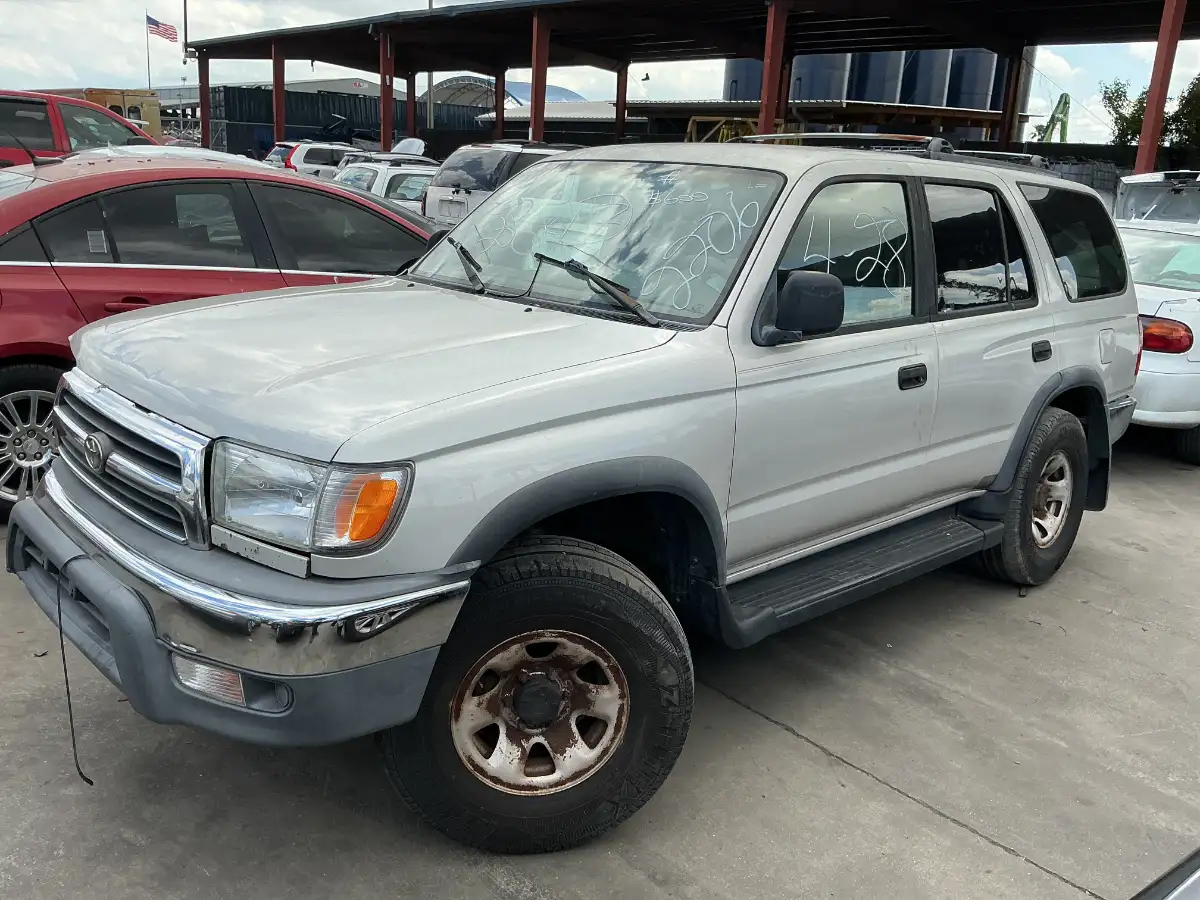 Photo of 1999 Toyota 4Runner