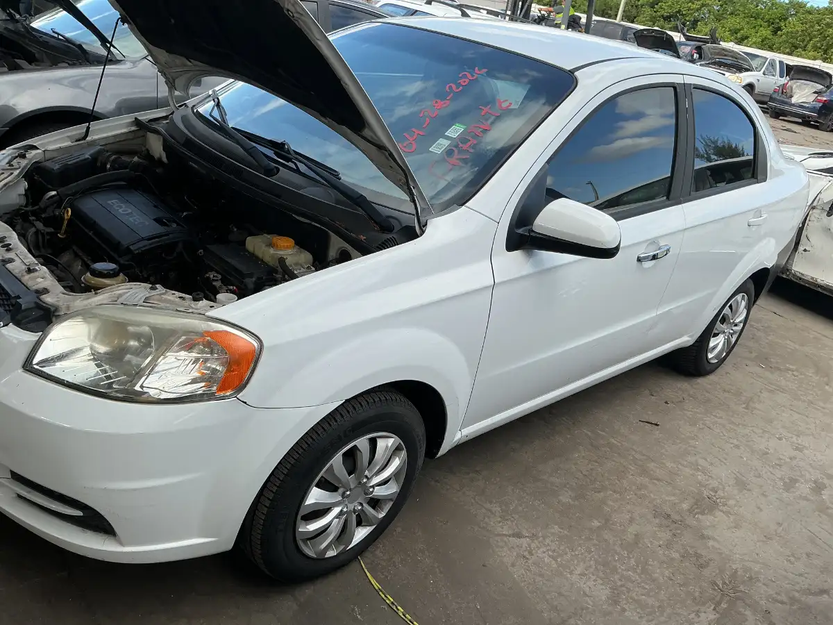 Photo of 2011 Chevrolet Aveo