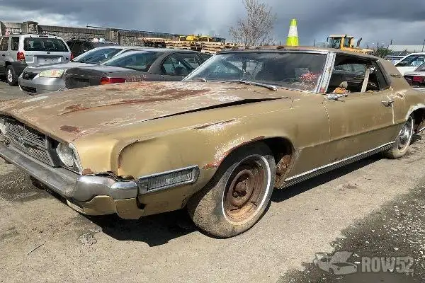 Photo of 1969 Ford Thunderbird
