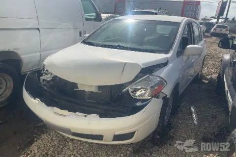 Photo of 2010 Nissan Versa